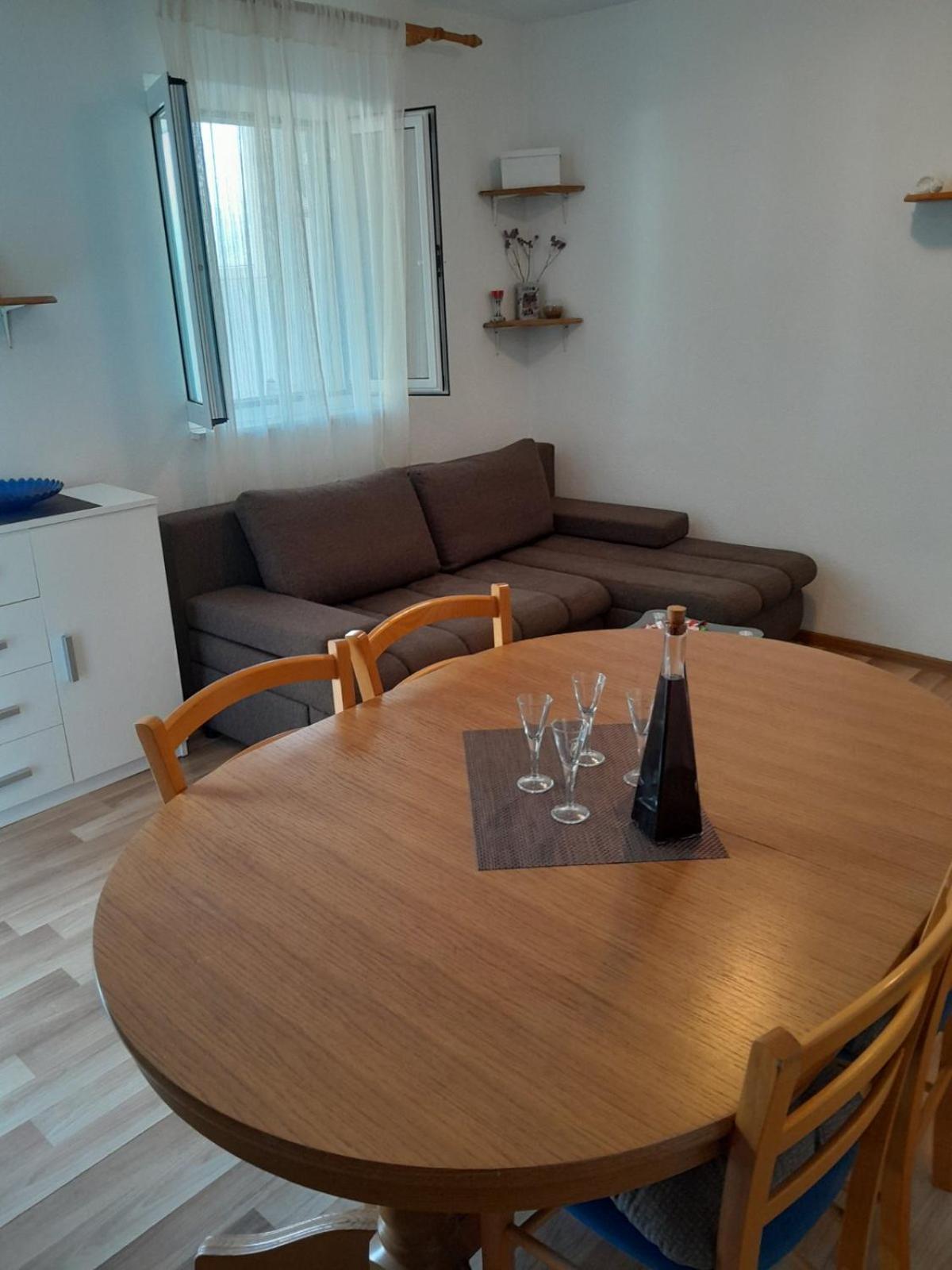 Apartman Miro ツァヴタット エクステリア 写真