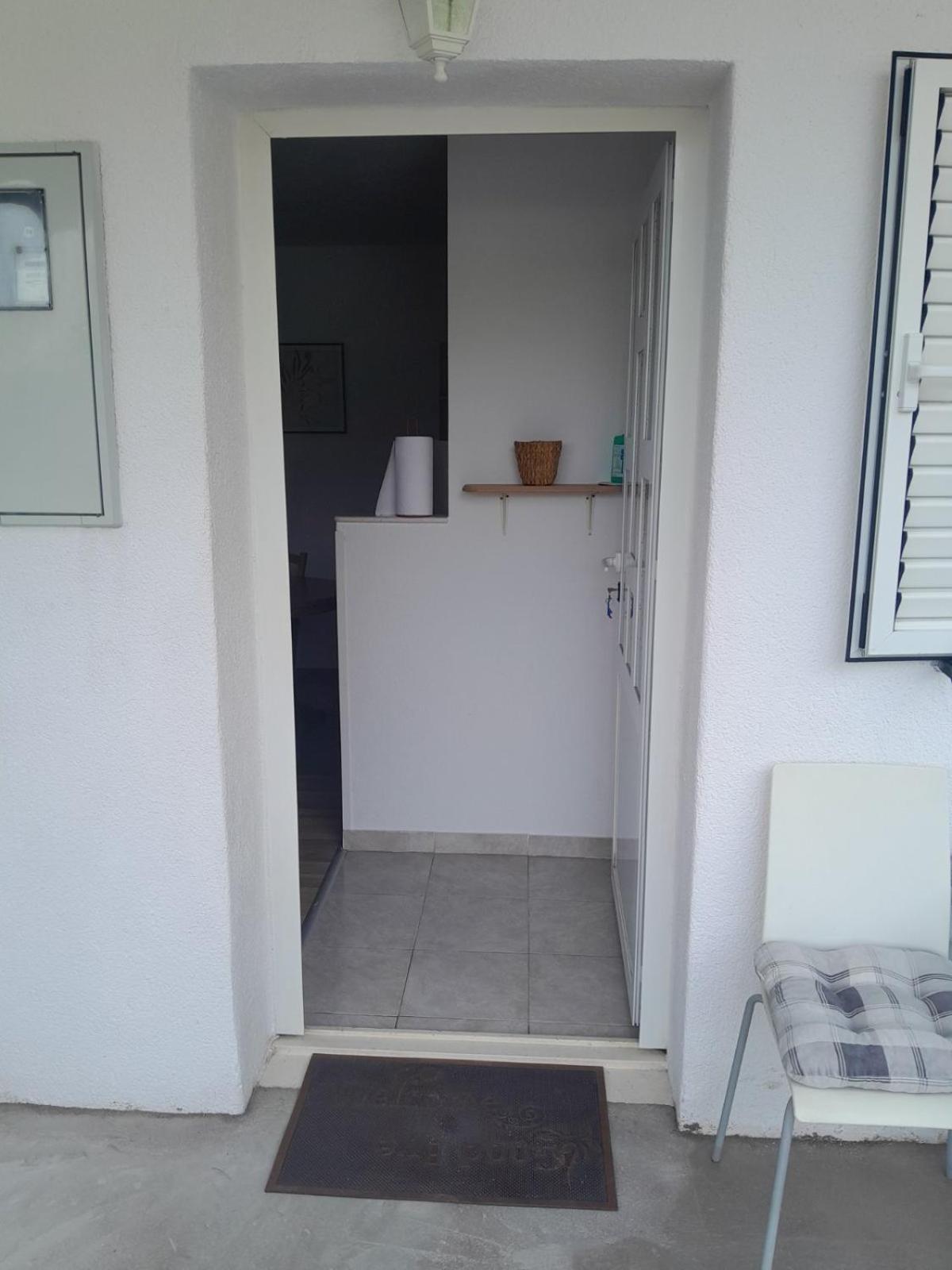 Apartman Miro ツァヴタット エクステリア 写真